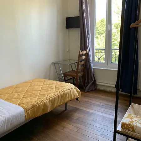 L'oree Du Bois Hotel *